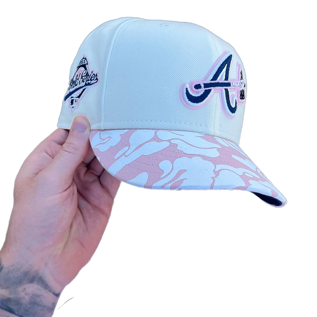 NAVY BRIM MULTI TONE ATLANTA BRAVES FITTED