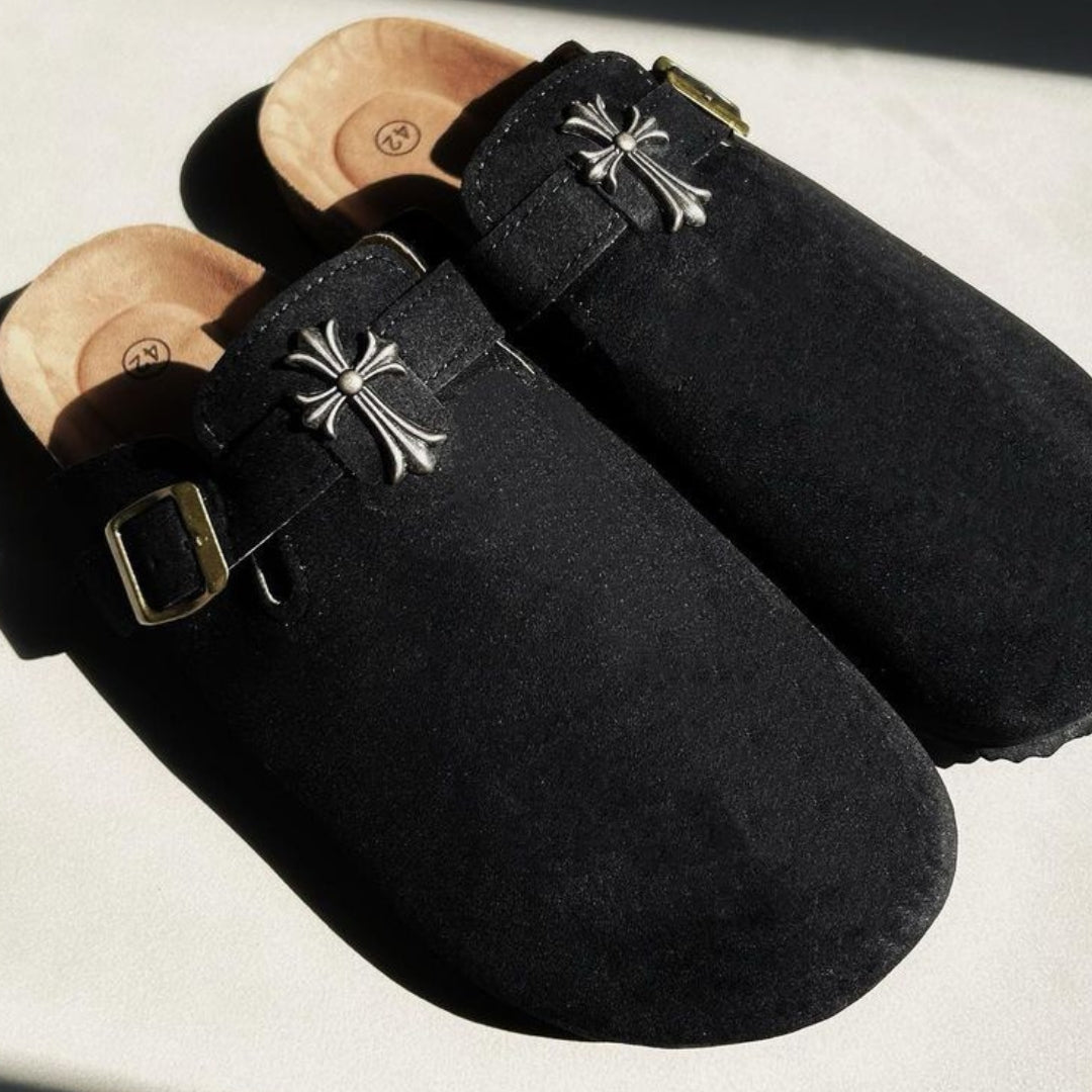 Suede Feyka Cross - Black