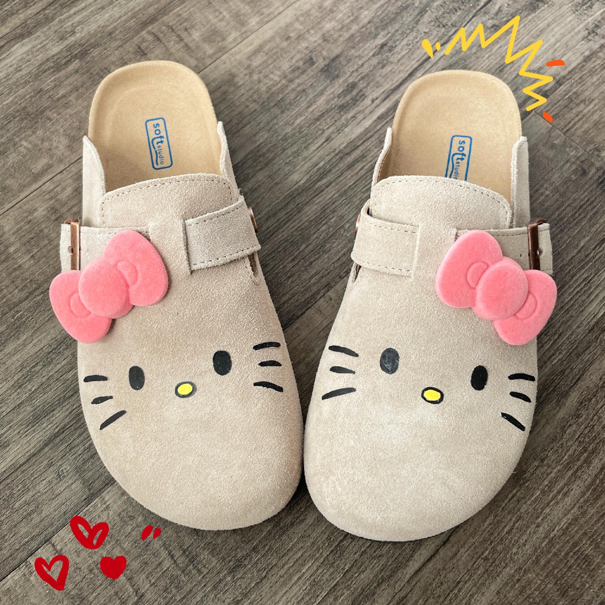 Hello Kitty Suede Clogs