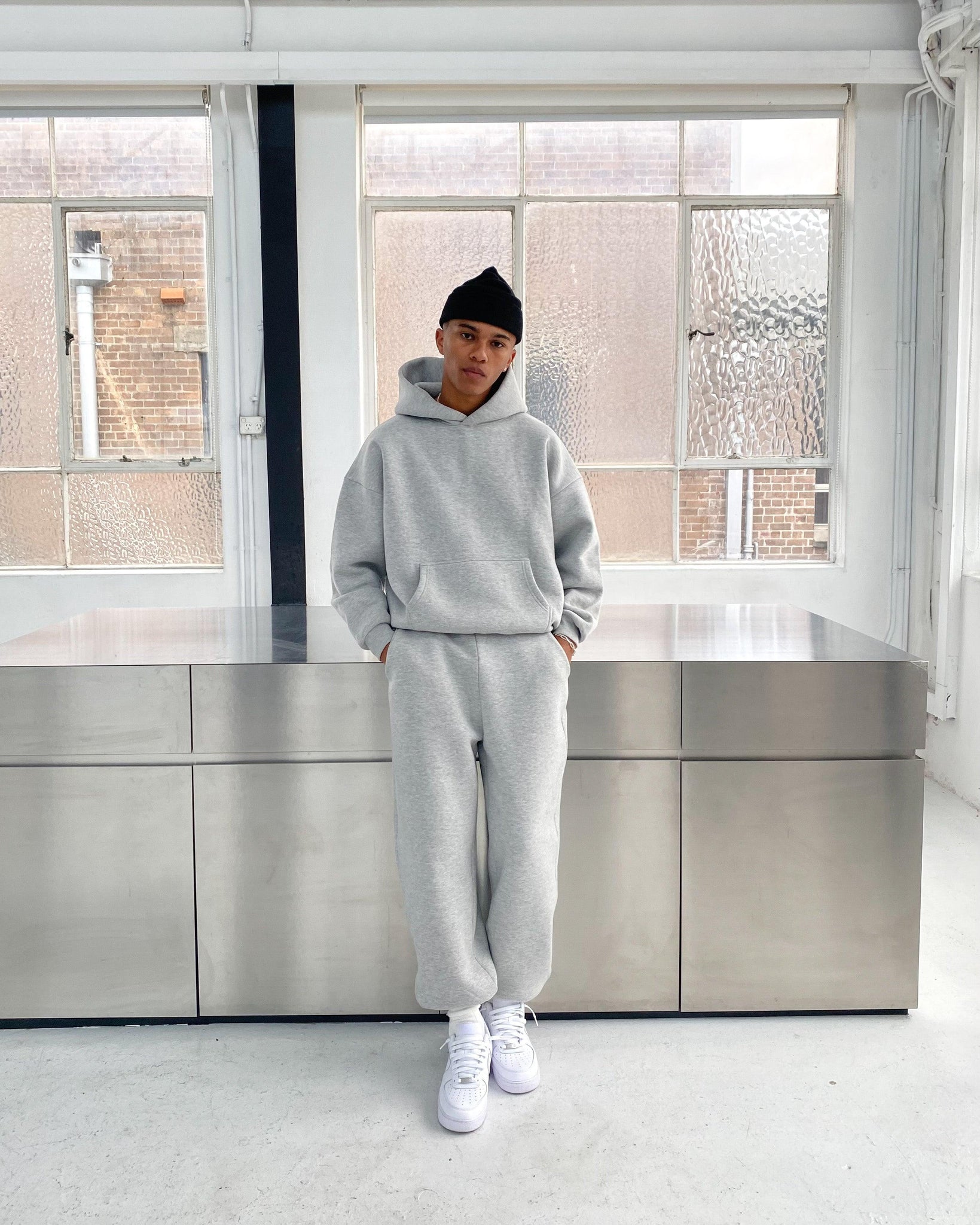 COZY HOODIE - GREY